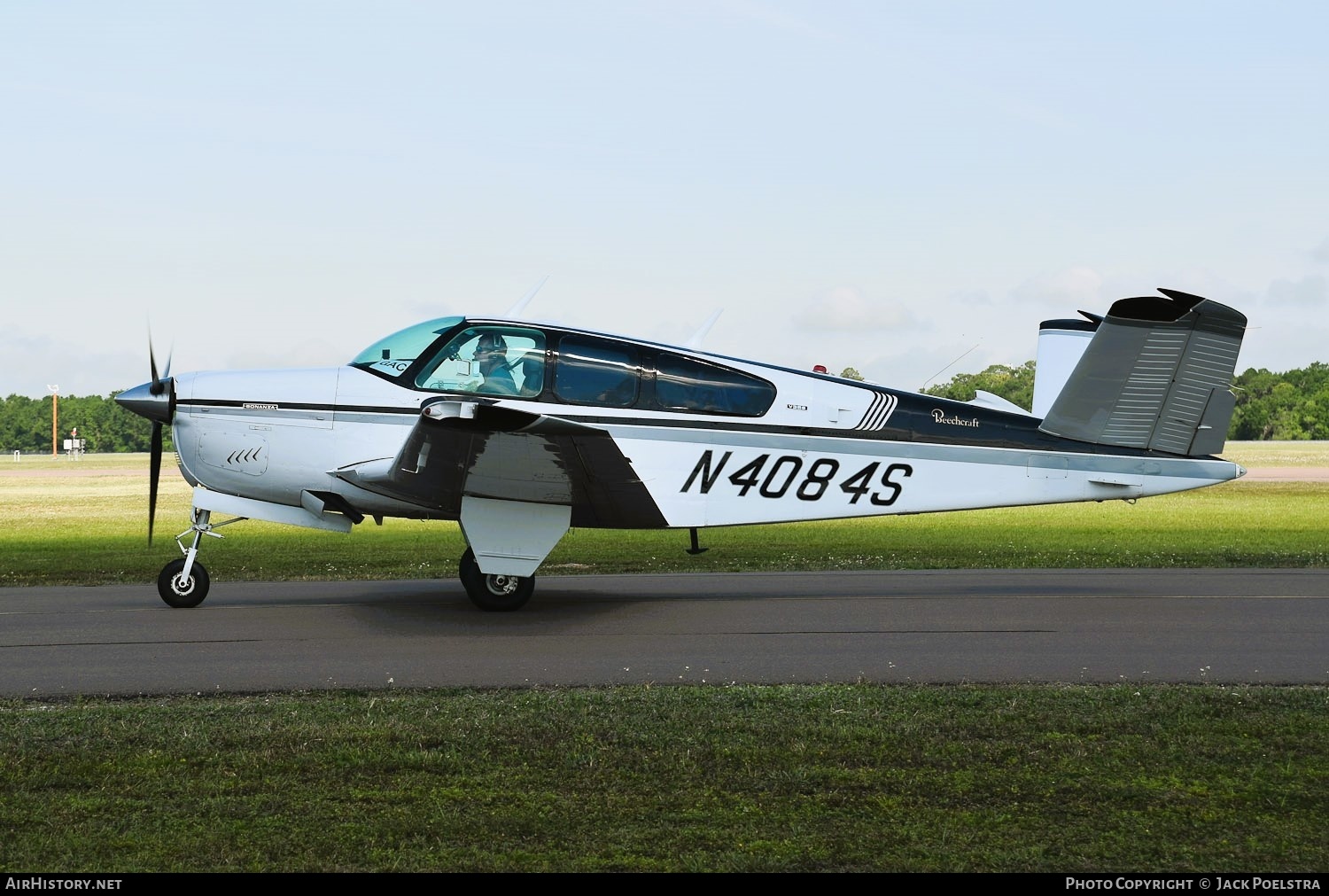 Aircraft Photo of N4084S | Beech V35 Bonanza | AirHistory.net #594559