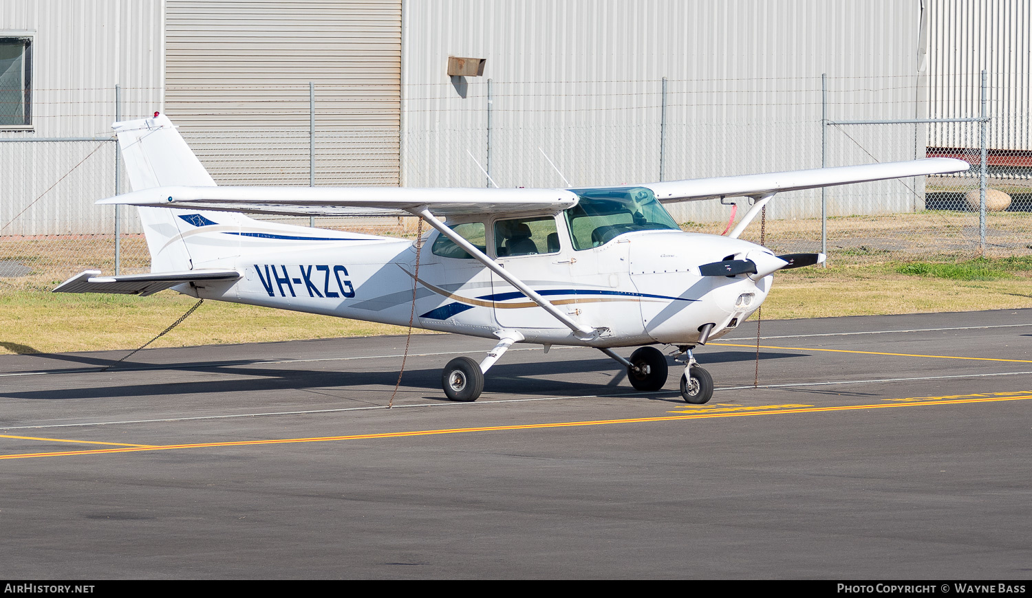 Aircraft Photo of VH-KZG | Cessna 172N Skyhawk | AirHistory.net #594592