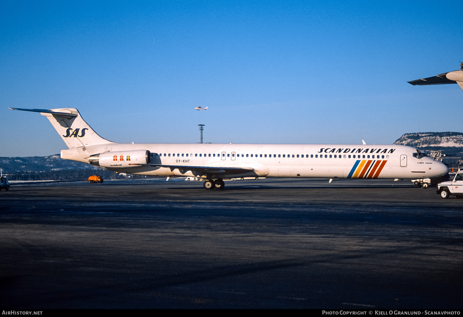 Aircraft Photo of OY-KHT | McDonnell Douglas MD-82 (DC-9-82) | Scandinavian Airlines - SAS | AirHistory.net #594692