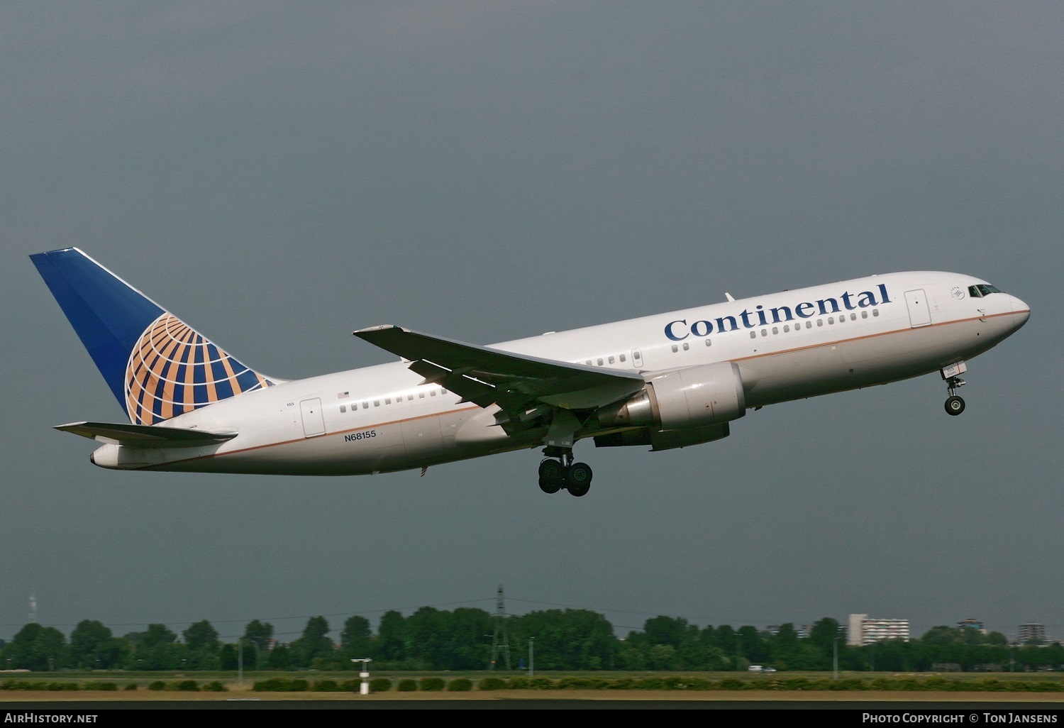 Aircraft Photo of N68155 | Boeing 767-224/ER | Continental Airlines | AirHistory.net #594734