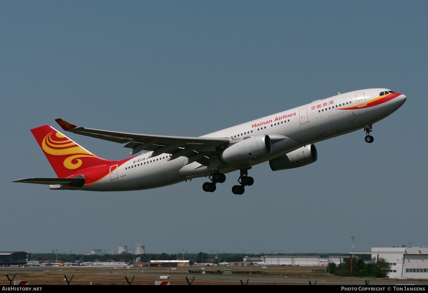 Aircraft Photo of B-6118 | Airbus A330-243 | Hainan Airlines | AirHistory.net #594758