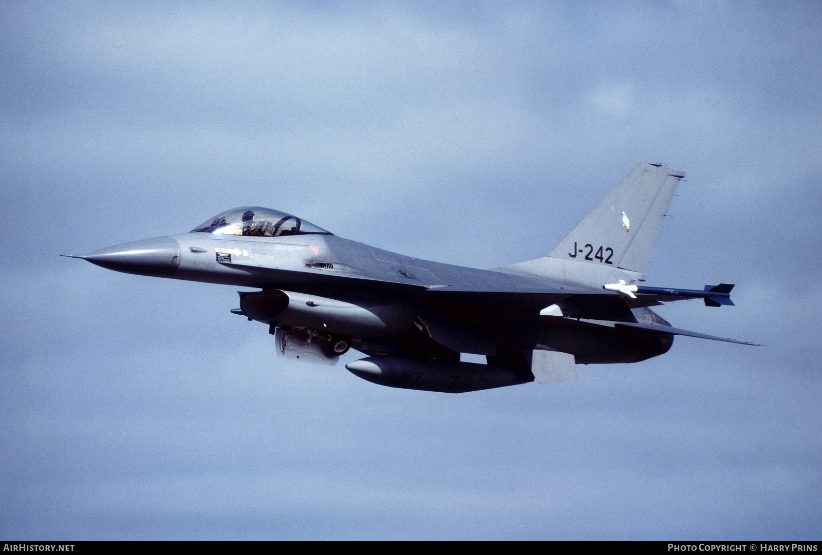 Aircraft Photo of J-242 | General Dynamics F-16A Fighting Falcon | Netherlands - Air Force | AirHistory.net #594776