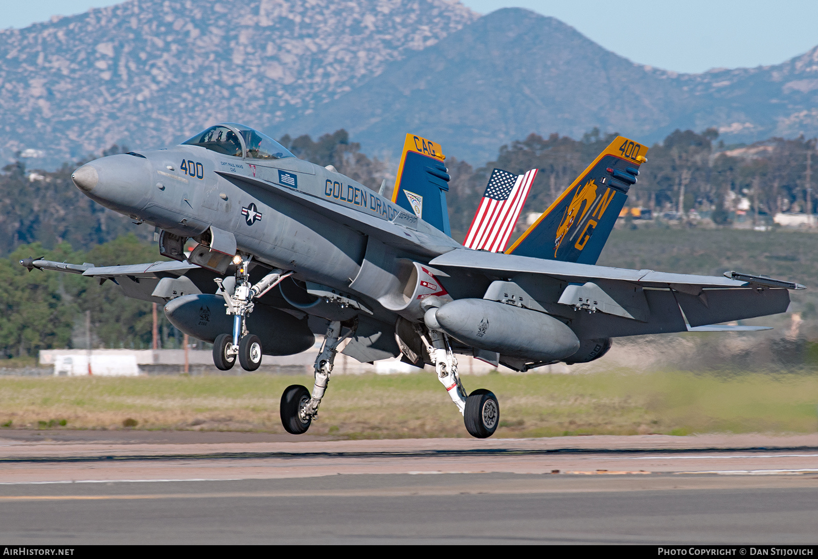 Aircraft Photo of 164002 | McDonnell Douglas F/A-18C Hornet | USA - Navy | AirHistory.net #594792