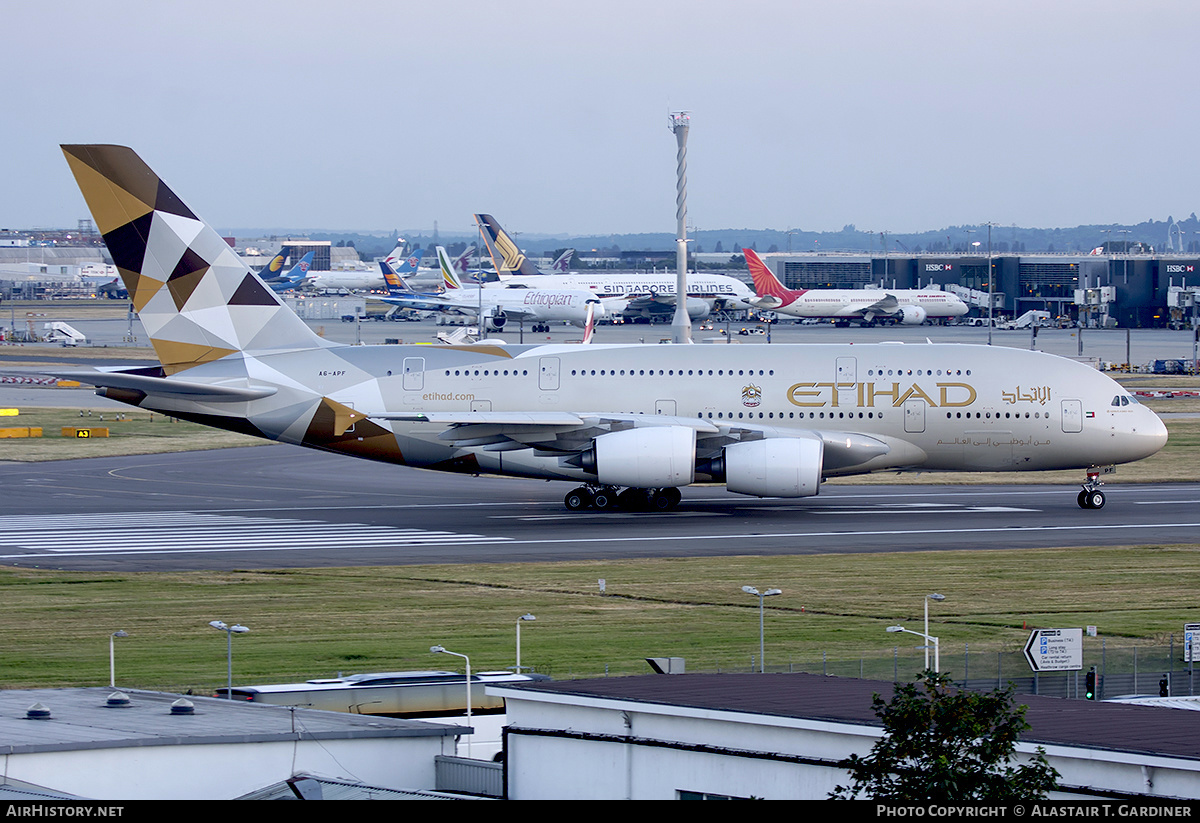 Aircraft Photo of A6-APF | Airbus A380-861 | Etihad Airways | AirHistory.net #594832
