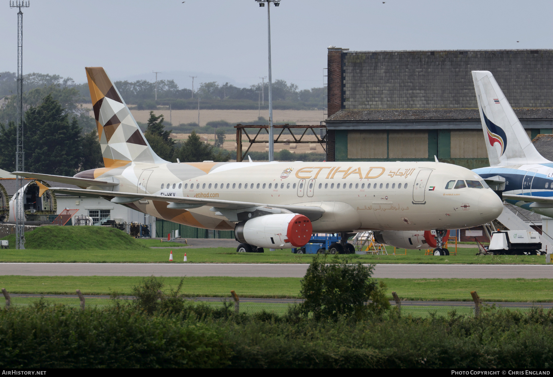 Aircraft Photo of EI-HKV | Airbus A320-232 | Etihad Airways | AirHistory.net #595033