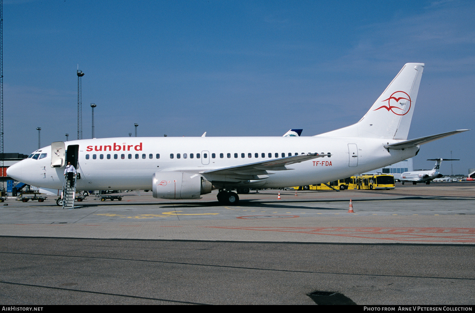 Aircraft Photo of TF-FDA | Boeing 737-3Q8 | Sunbird | AirHistory.net #595034