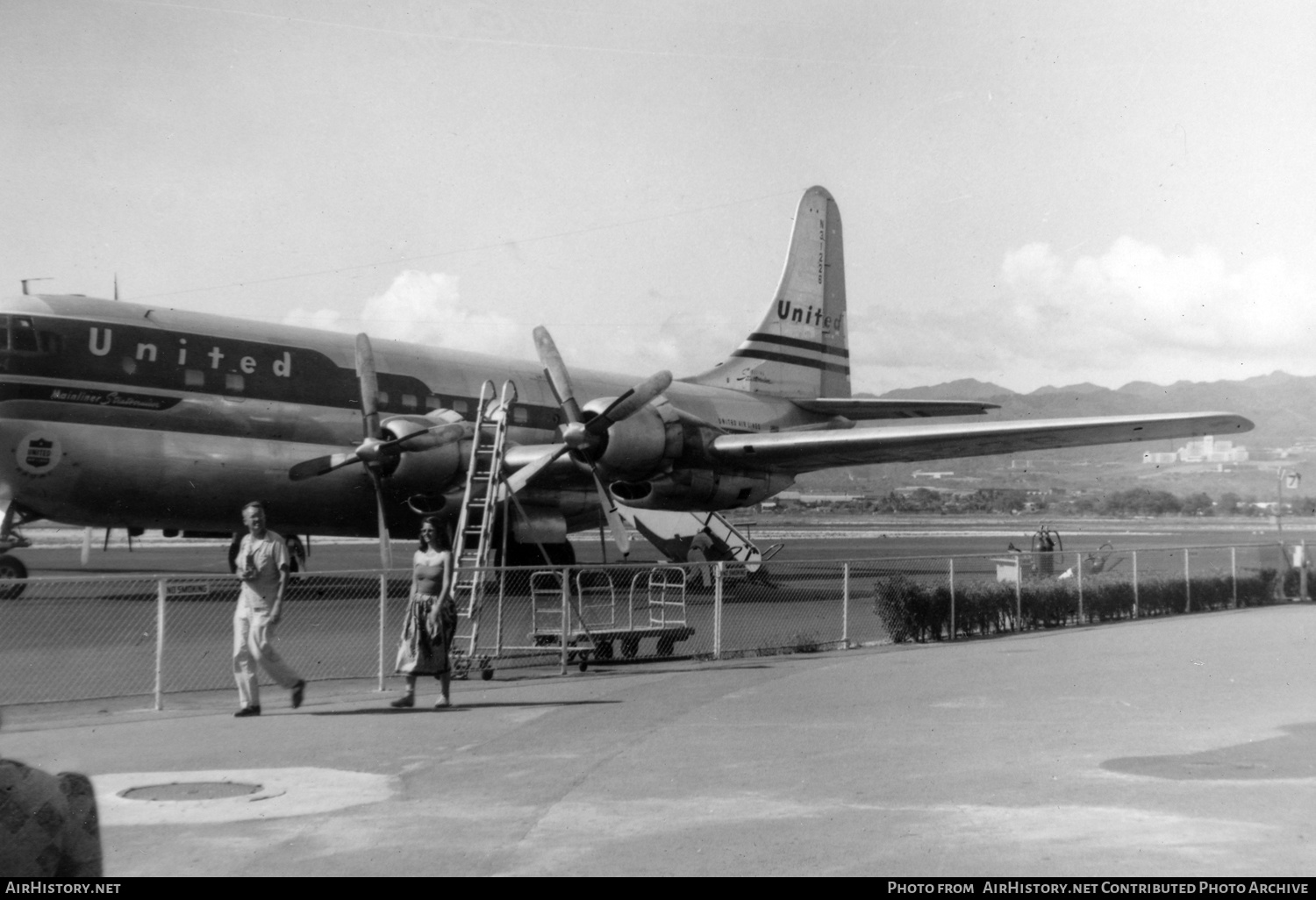 Aircraft Photo of N31226 | Boeing 377-10-34 Stratocruiser | United Air Lines | AirHistory.net #595047