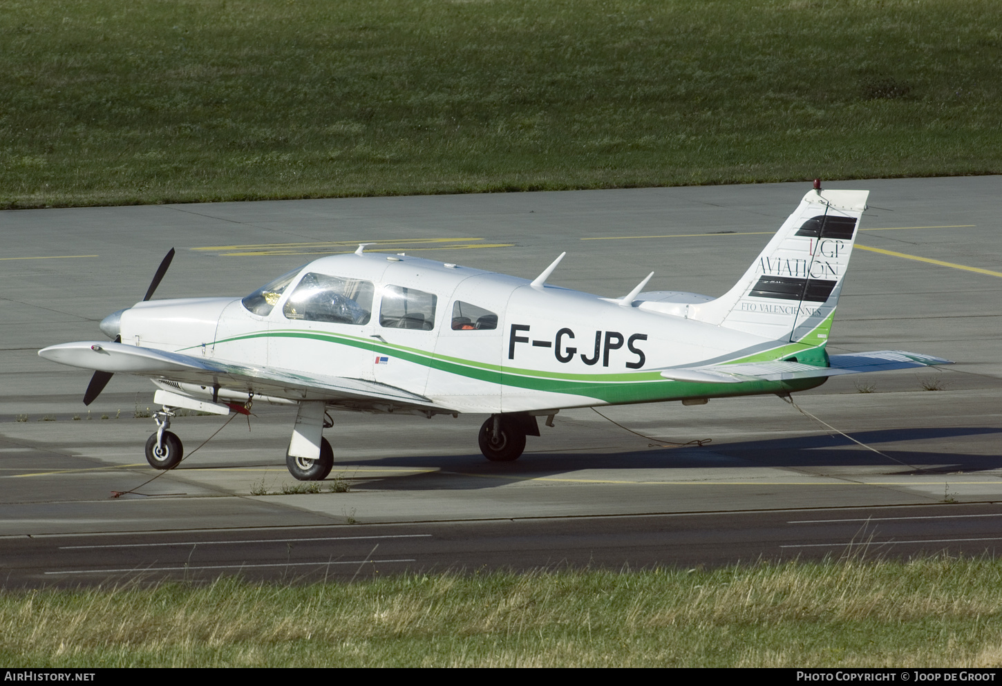 Aircraft Photo of F-GJPS | Piper PA-28R-200 Cherokee Arrow II | LGP Aviation | AirHistory.net #595112