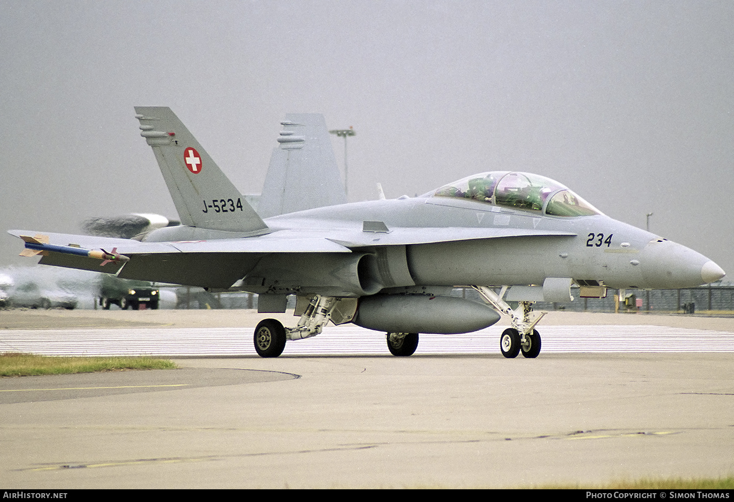 Aircraft Photo of J-5234 | McDonnell Douglas F/A-18D Hornet | Switzerland - Air Force | AirHistory.net #595137