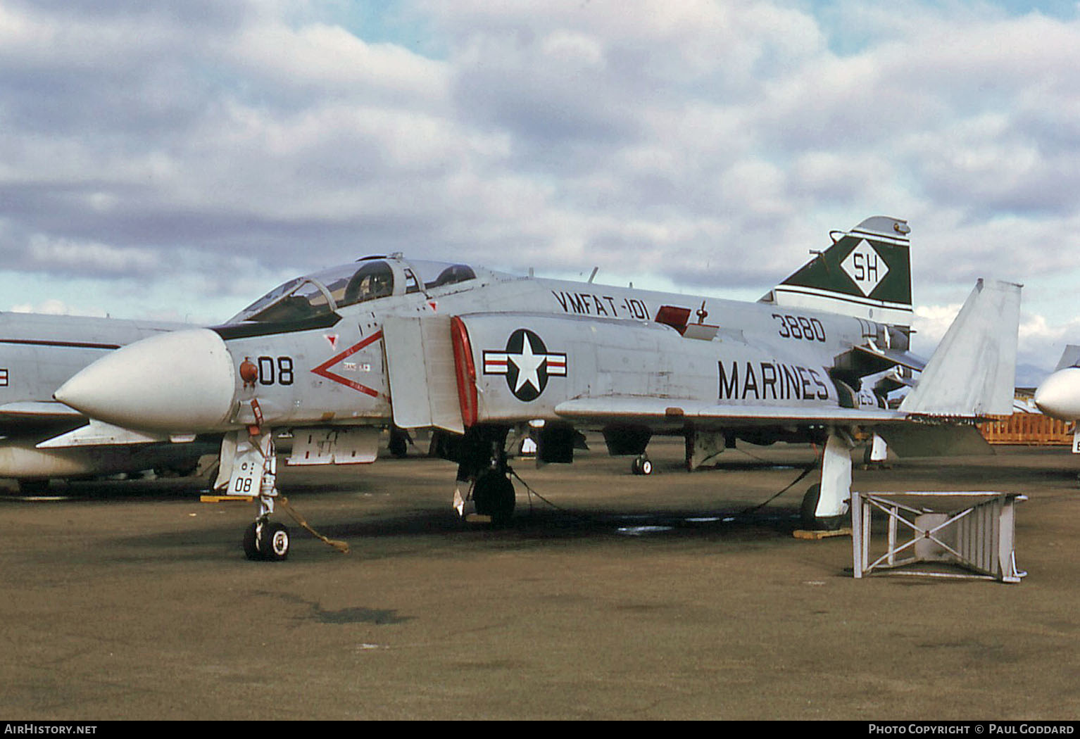 Aircraft Photo of 153880 / 3880 | McDonnell Douglas F-4J Phantom II | USA - Marines | AirHistory.net #595150