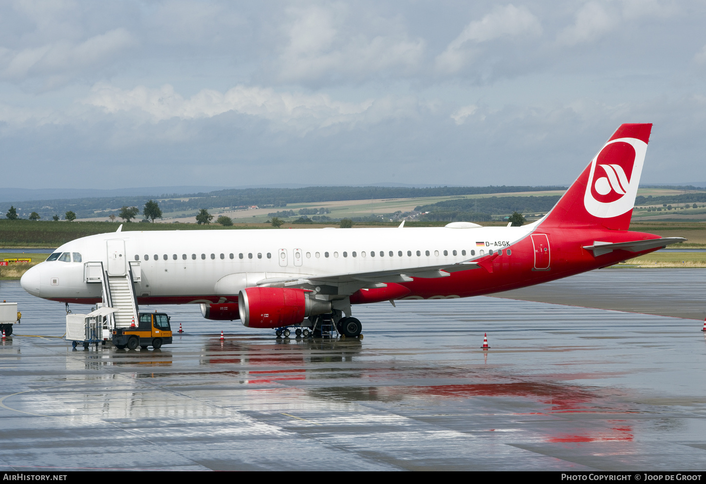 Aircraft Photo of D-ASGK | Airbus A320-214 | Air Berlin | AirHistory.net #595169