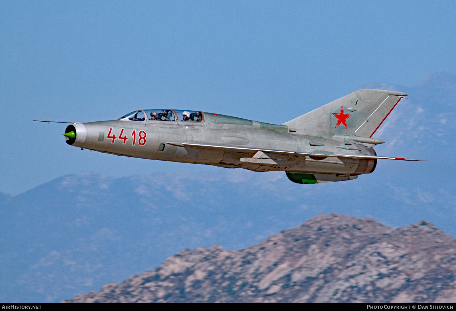 Aircraft Photo of N315RF | Mikoyan-Gurevich MiG-21U-600 | Soviet Union - Air Force | AirHistory.net #595193