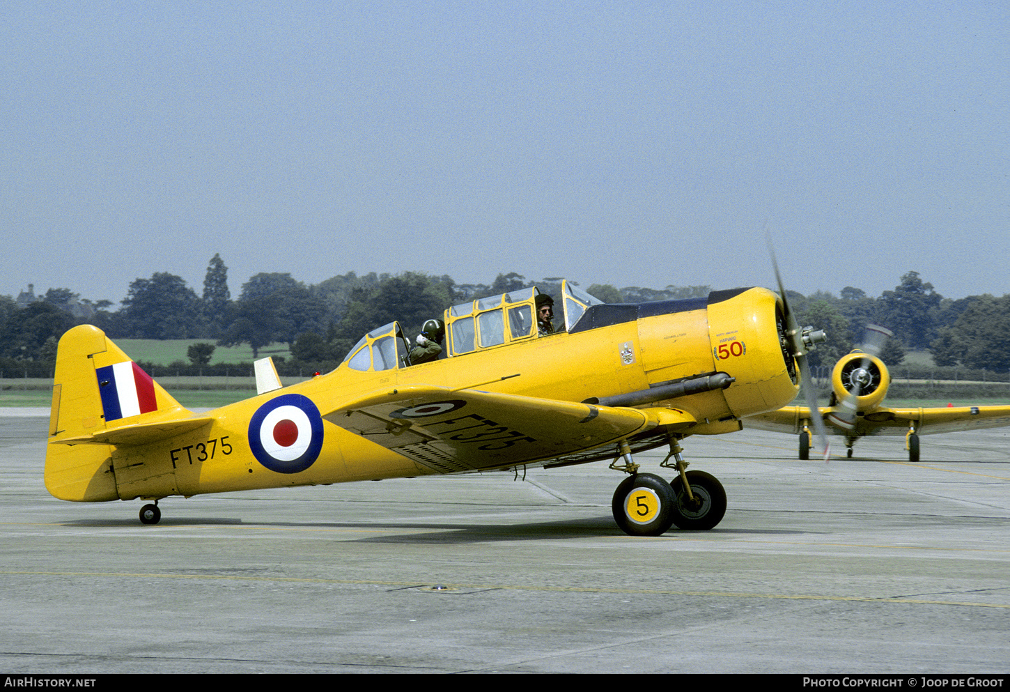 Aircraft Photo of FT375 | North American AT-16 Harvard IIB | UK - Air Force | AirHistory.net #595213