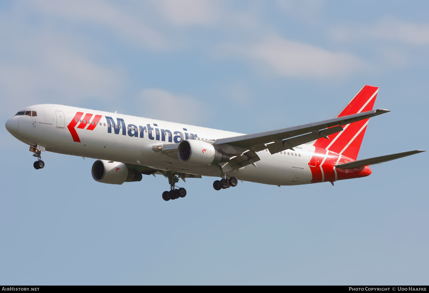Aircraft Photo of PH-MCH | Boeing 767-31A/ER | Martinair | AirHistory.net #595228