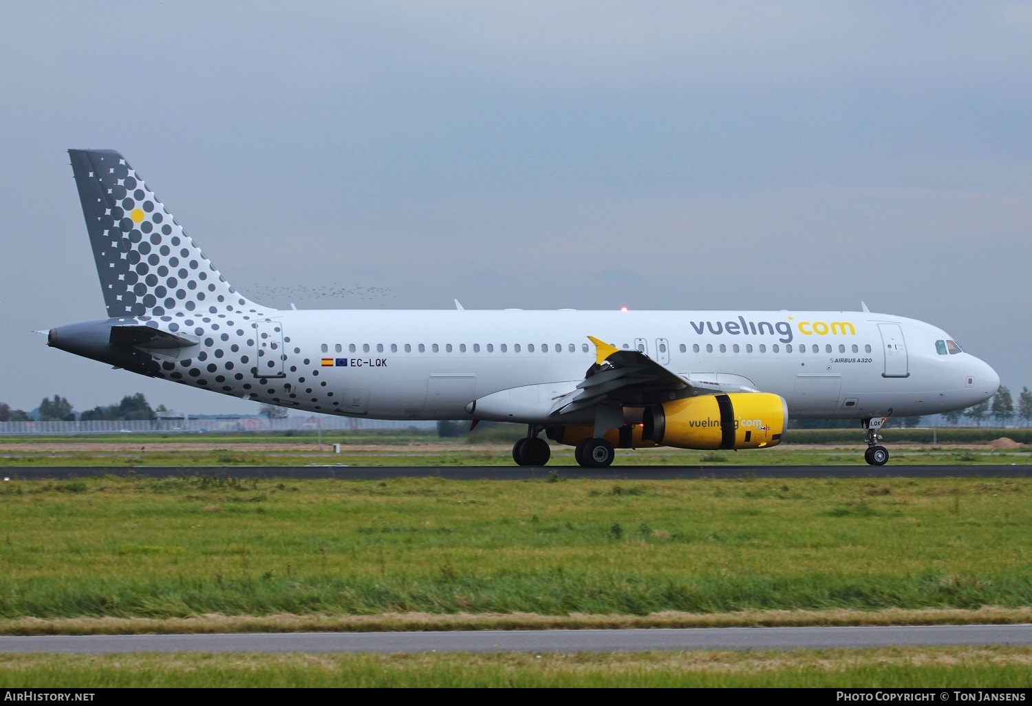 Aircraft Photo of EC-LQK | Airbus A320-232 | Vueling Airlines | AirHistory.net #595232
