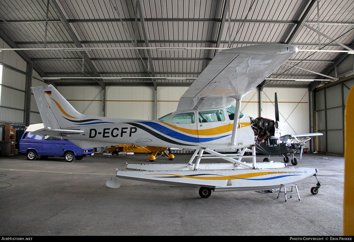 Aircraft Photo of D-EXFP | Cessna 172P Skyhawk | Baltic Seaplane | AirHistory.net #595256