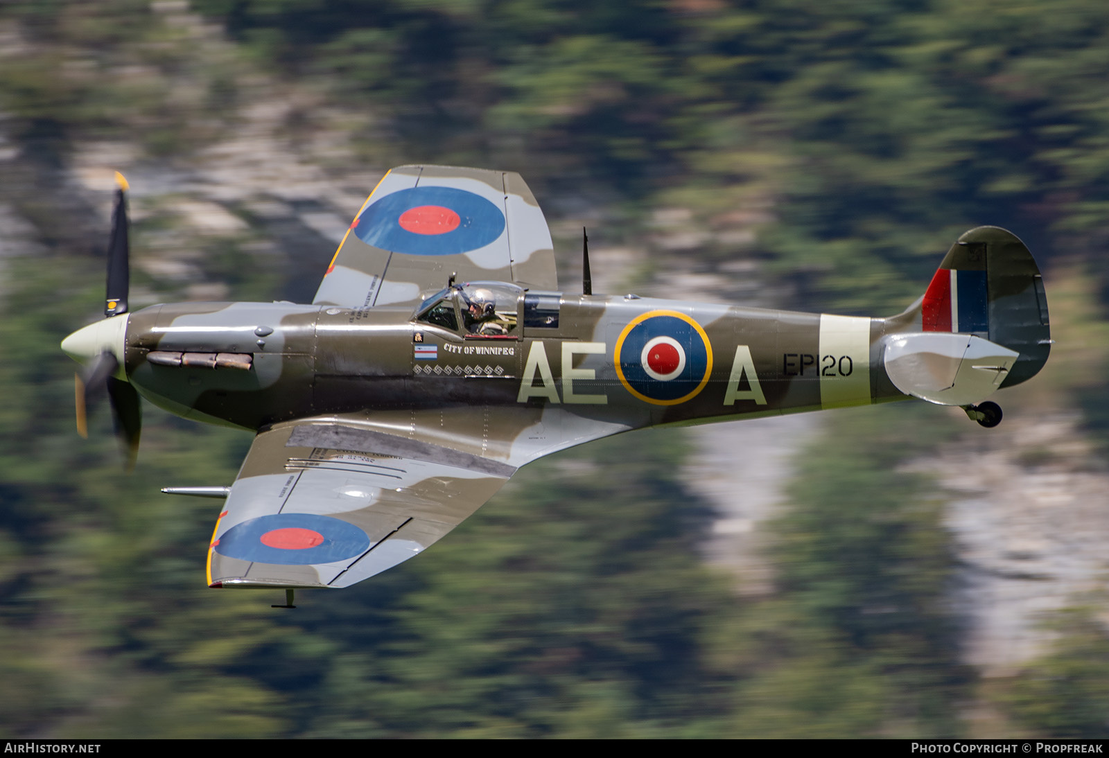 Aircraft Photo of G-LFVB / EP120 | Supermarine 349 Spitfire LF5B | UK - Air Force | AirHistory.net #595272