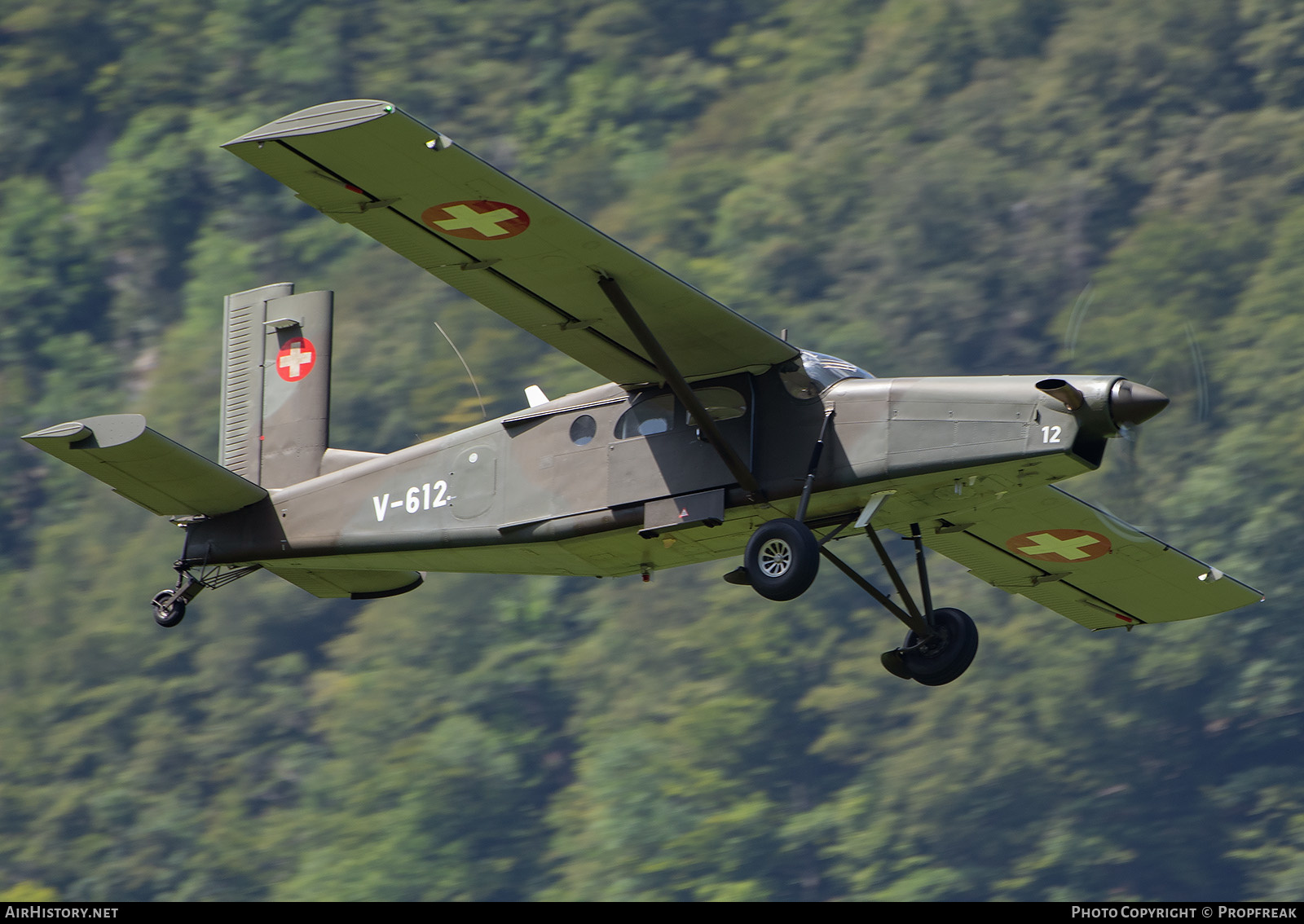 Aircraft Photo of V-612 | Pilatus PC-6/B2-H2M-1 Turbo Porter | Switzerland - Air Force | AirHistory.net #595291