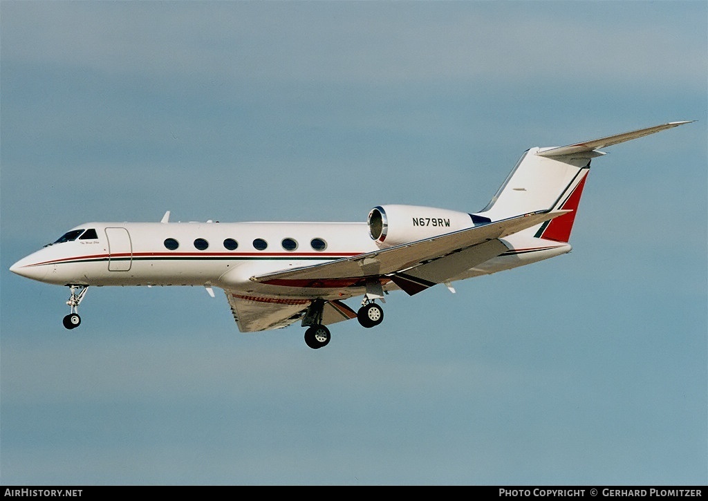 Aircraft Photo of N679RW | Gulfstream Aerospace G-IV Gulfstream IV | AirHistory.net #595301