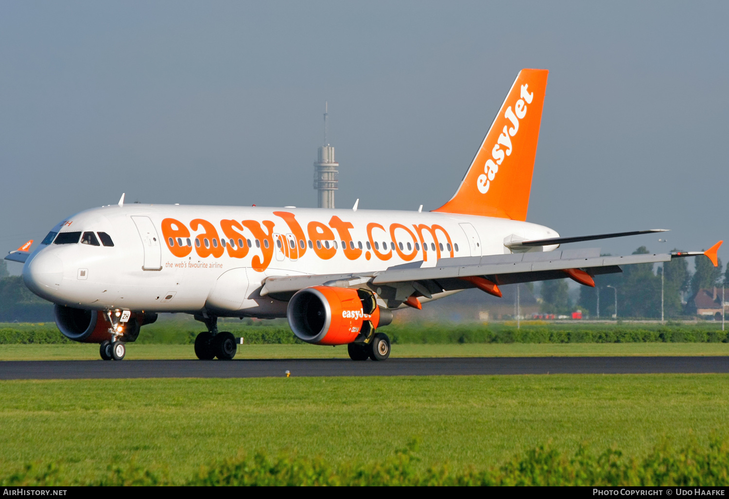 Aircraft Photo of HB-JZH | Airbus A319-111 | EasyJet | AirHistory.net #595413