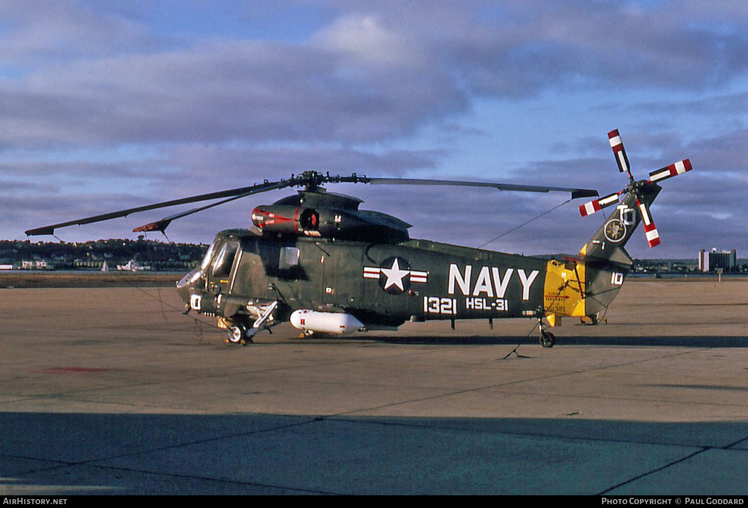 Aircraft Photo of 151321 / 1321 | Kaman SH-2F Seasprite (K-888) | USA - Navy | AirHistory.net #595422