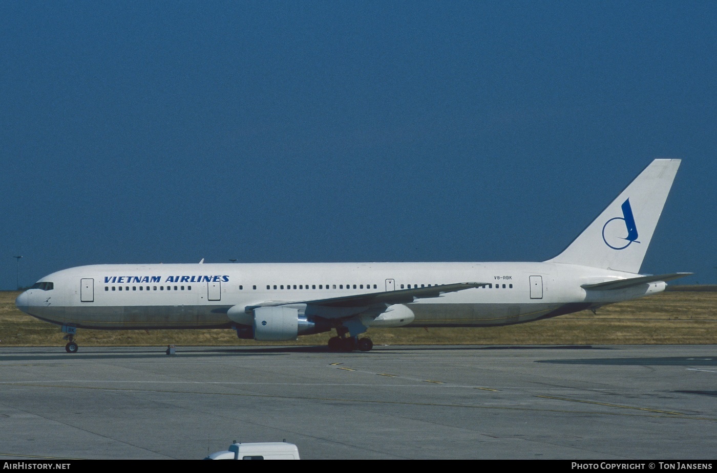 Aircraft Photo of V8-RBK | Boeing 767-33A/ER | Vietnam Airlines | AirHistory.net #595473