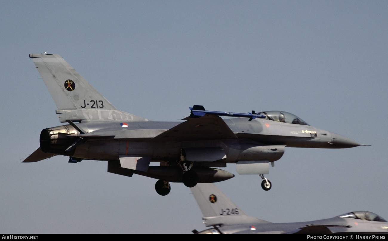 Aircraft Photo of J-213 | General Dynamics F-16A Fighting Falcon | Netherlands - Air Force | AirHistory.net #595476