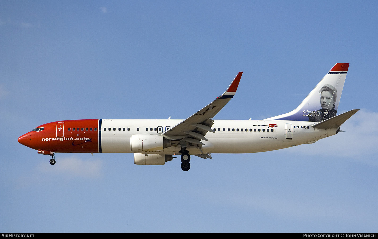 Aircraft Photo of LN-NOH | Boeing 737-86N | Norwegian | AirHistory.net #595554