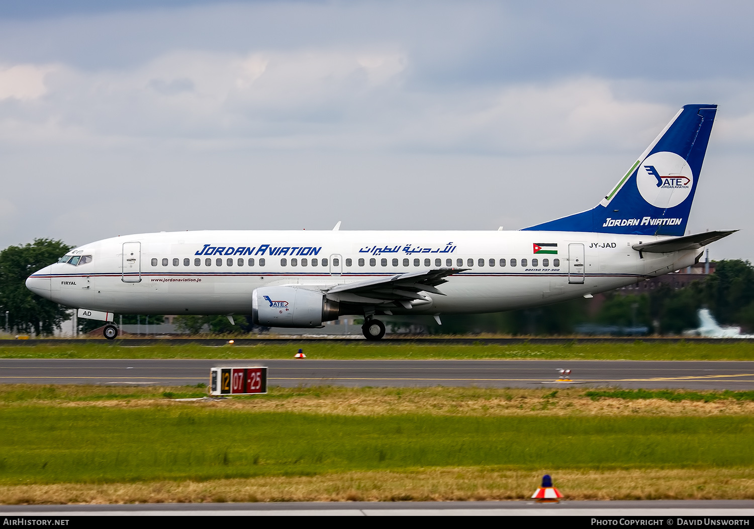 Aircraft Photo of JY-JAD | Boeing 737-322 | Jordan Aviation - JATE | AirHistory.net #595585