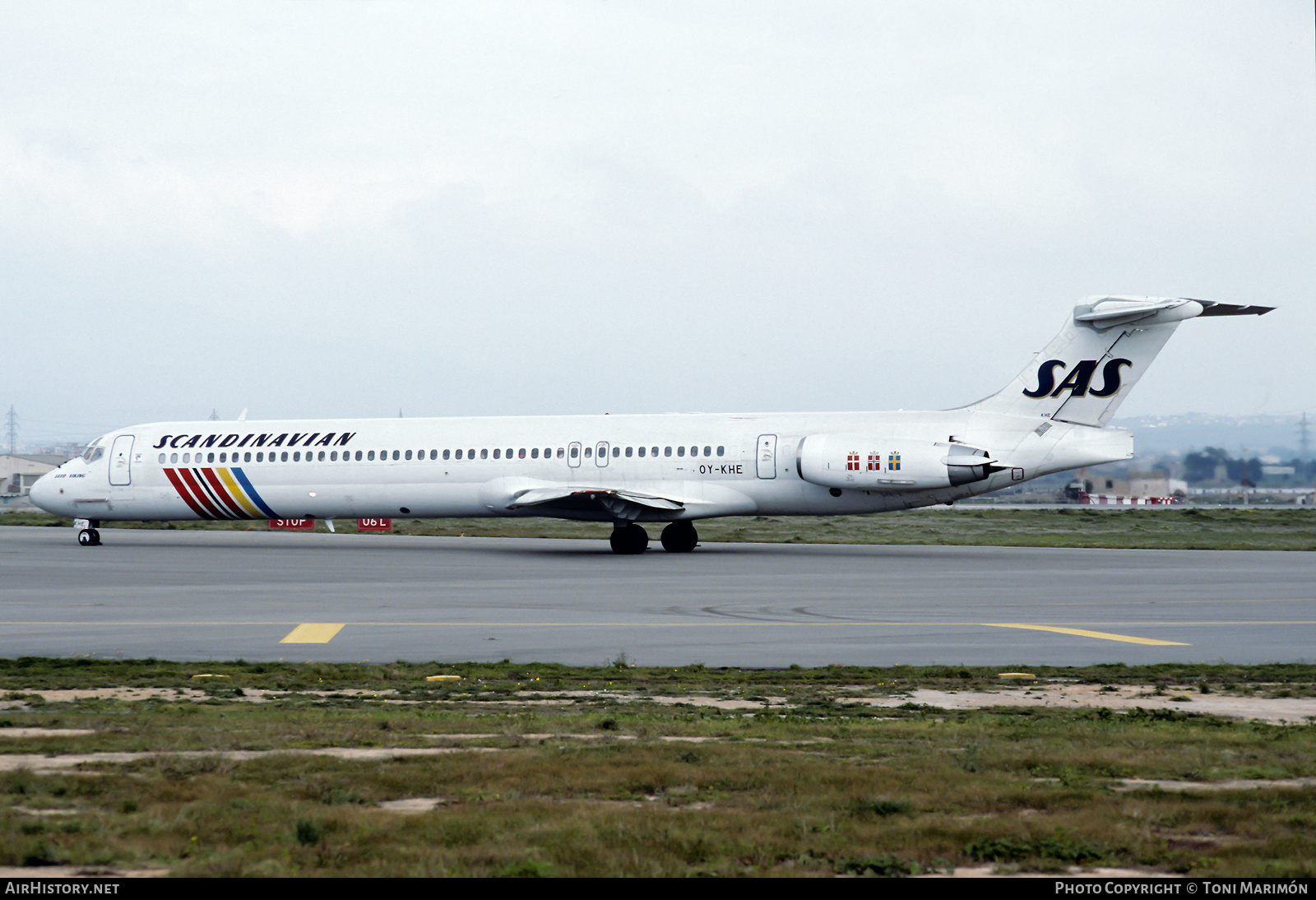 Aircraft Photo of OY-KHE | McDonnell Douglas MD-82 (DC-9-82) | Scandinavian Airlines - SAS | AirHistory.net #595590
