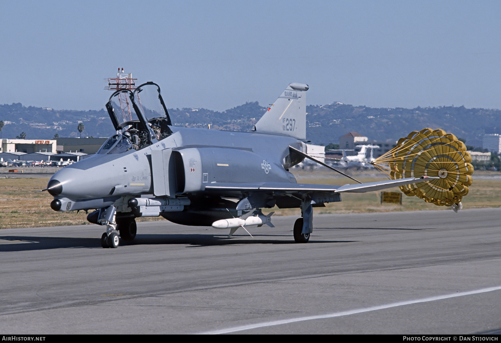 Aircraft Photo of 69-7297 / AF-69-297 | McDonnell Douglas F-4G Phantom II | USA - Air Force | AirHistory.net #595686