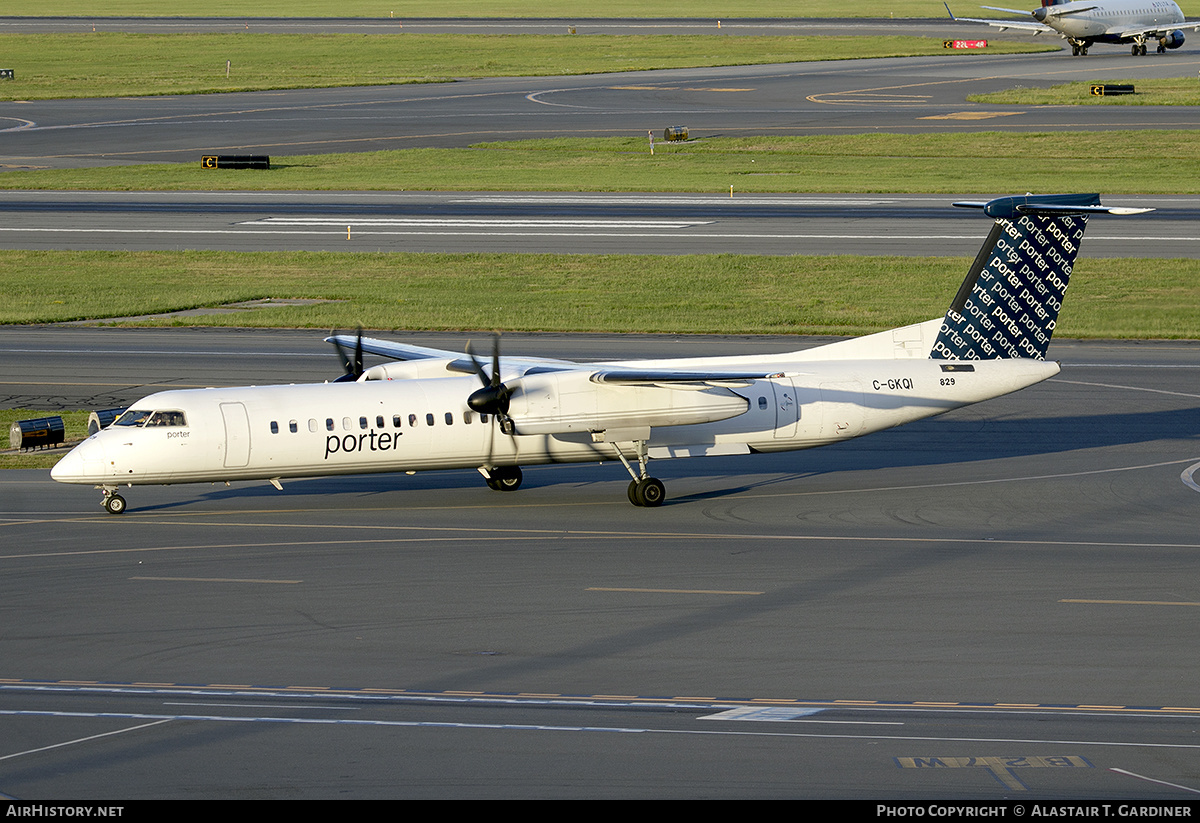 Aircraft Photo of C-GKQI | Bombardier DHC-8-402 Dash 8 | Porter Airlines | AirHistory.net #595797