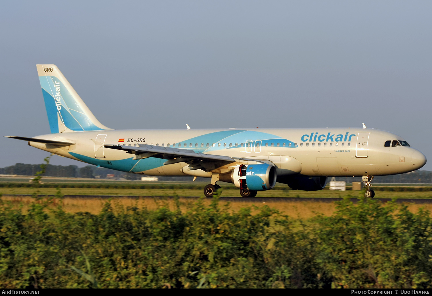 Aircraft Photo of EC-GRG | Airbus A320-211 | Clickair | AirHistory.net #595836