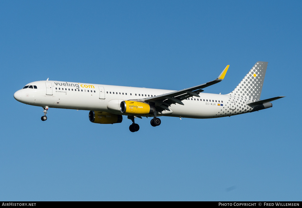 Aircraft Photo of EC-MJR | Airbus A321-231 | Vueling Airlines | AirHistory.net #595851
