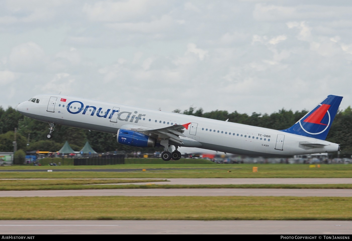 Aircraft Photo of TC-OBR | Airbus A321-231 | Onur Air | AirHistory.net #595922