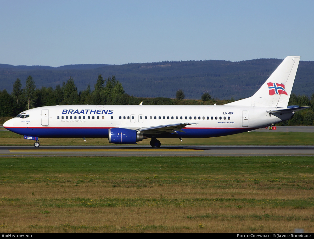 Aircraft Photo of LN-BRI | Boeing 737-405 | Braathens | AirHistory.net #595939