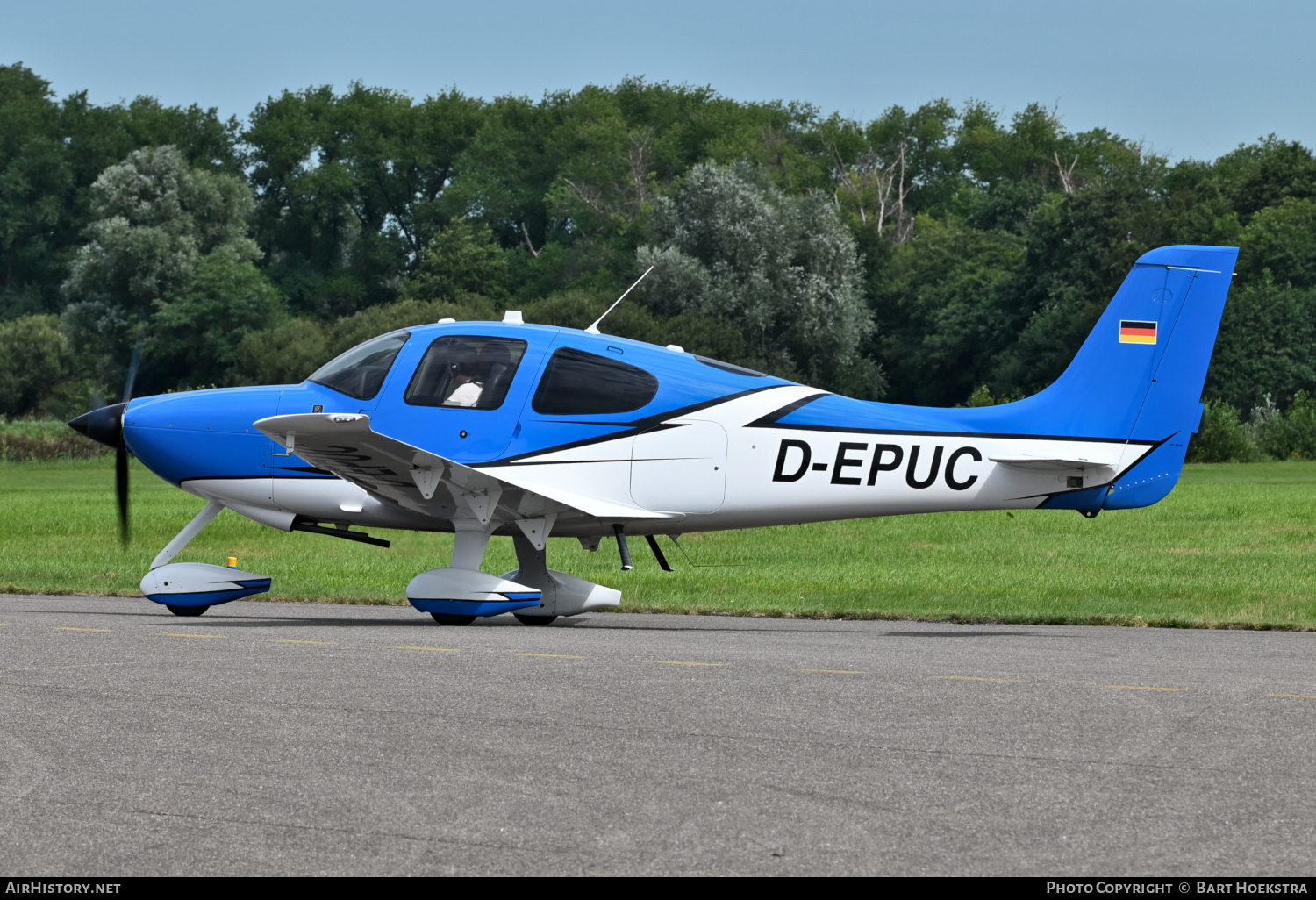 Aircraft Photo of D-EPUC | Cirrus SR-20 G3-GS | AirHistory.net #595973