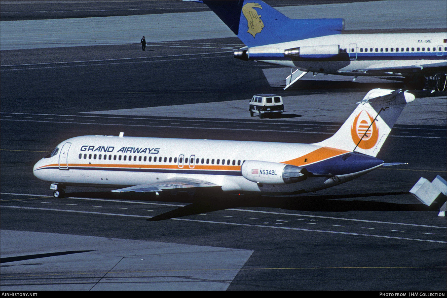 Aircraft Photo of N5342L | McDonnell Douglas DC-9-32 | Grand Airways | AirHistory.net #596023