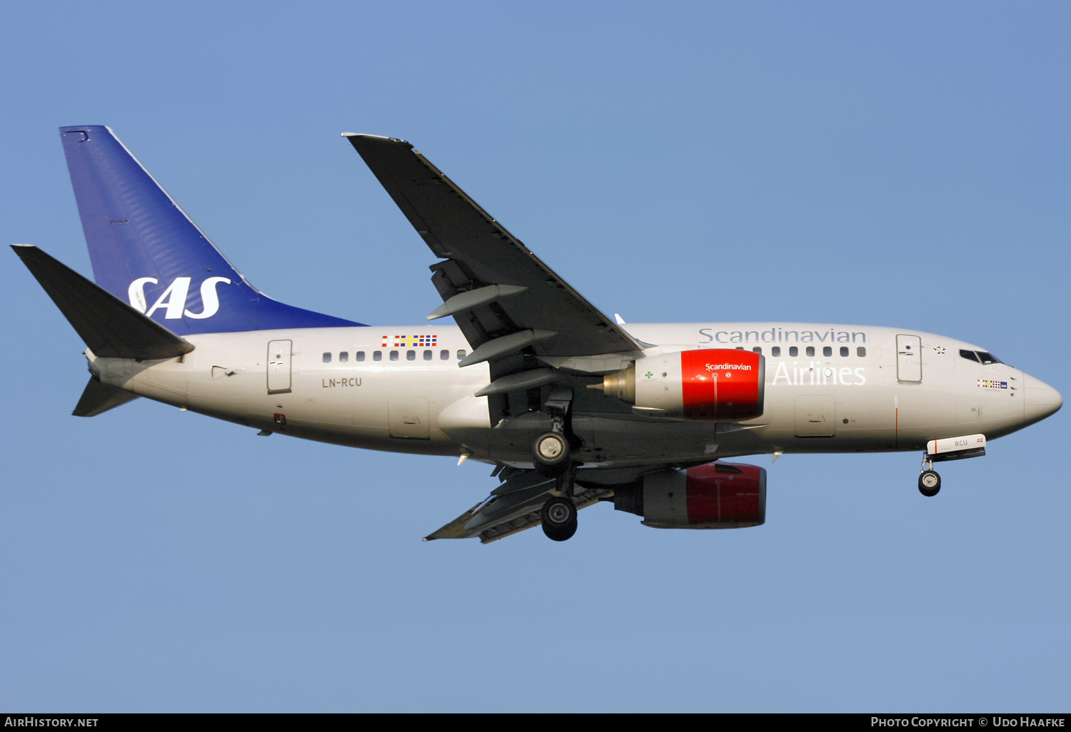 Aircraft Photo of LN-RCU | Boeing 737-683 | Scandinavian Airlines - SAS | AirHistory.net #596078