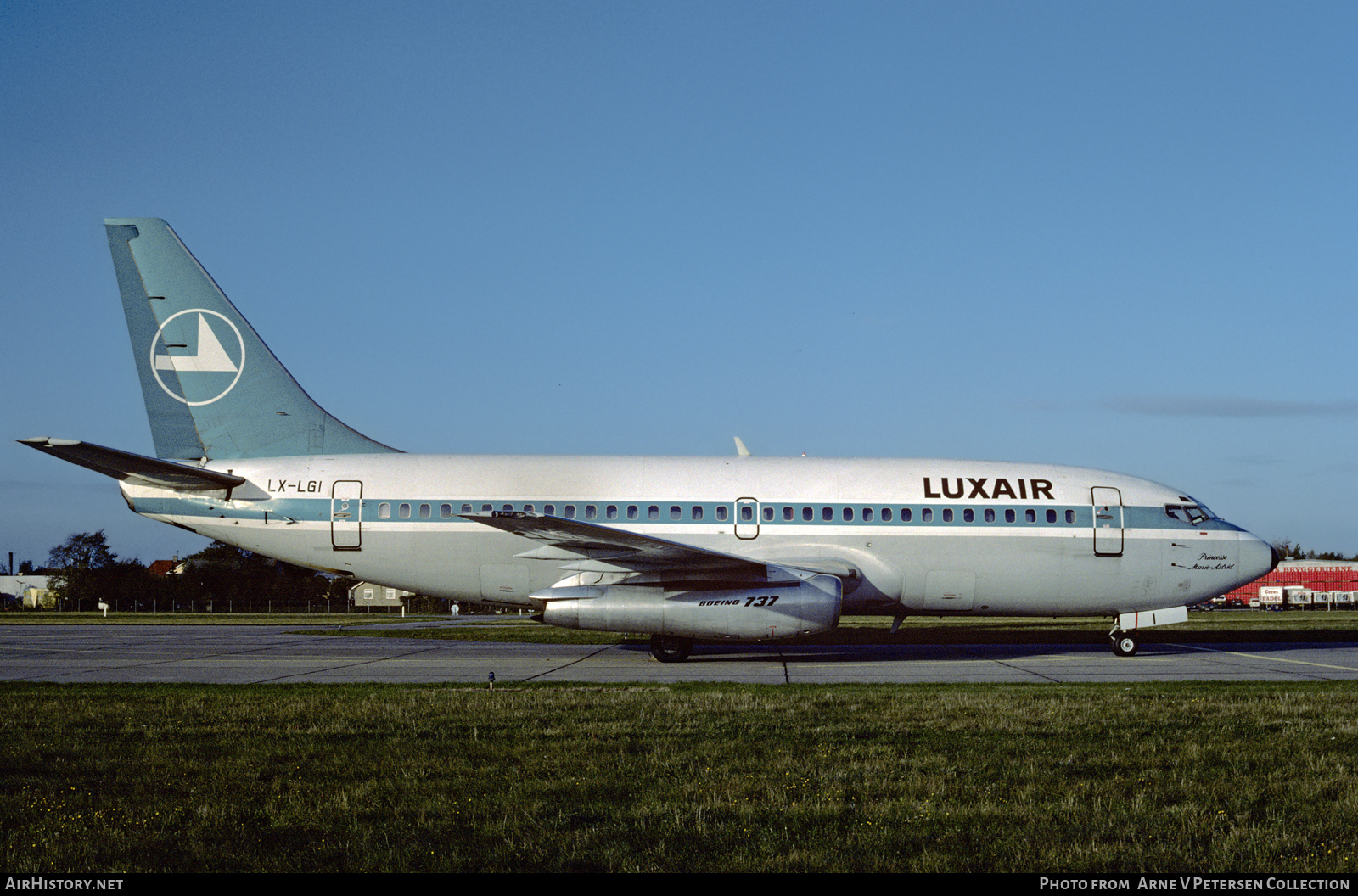 Aircraft Photo of LX-LGI | Boeing 737-2C9/Adv | Luxair | AirHistory.net #596092