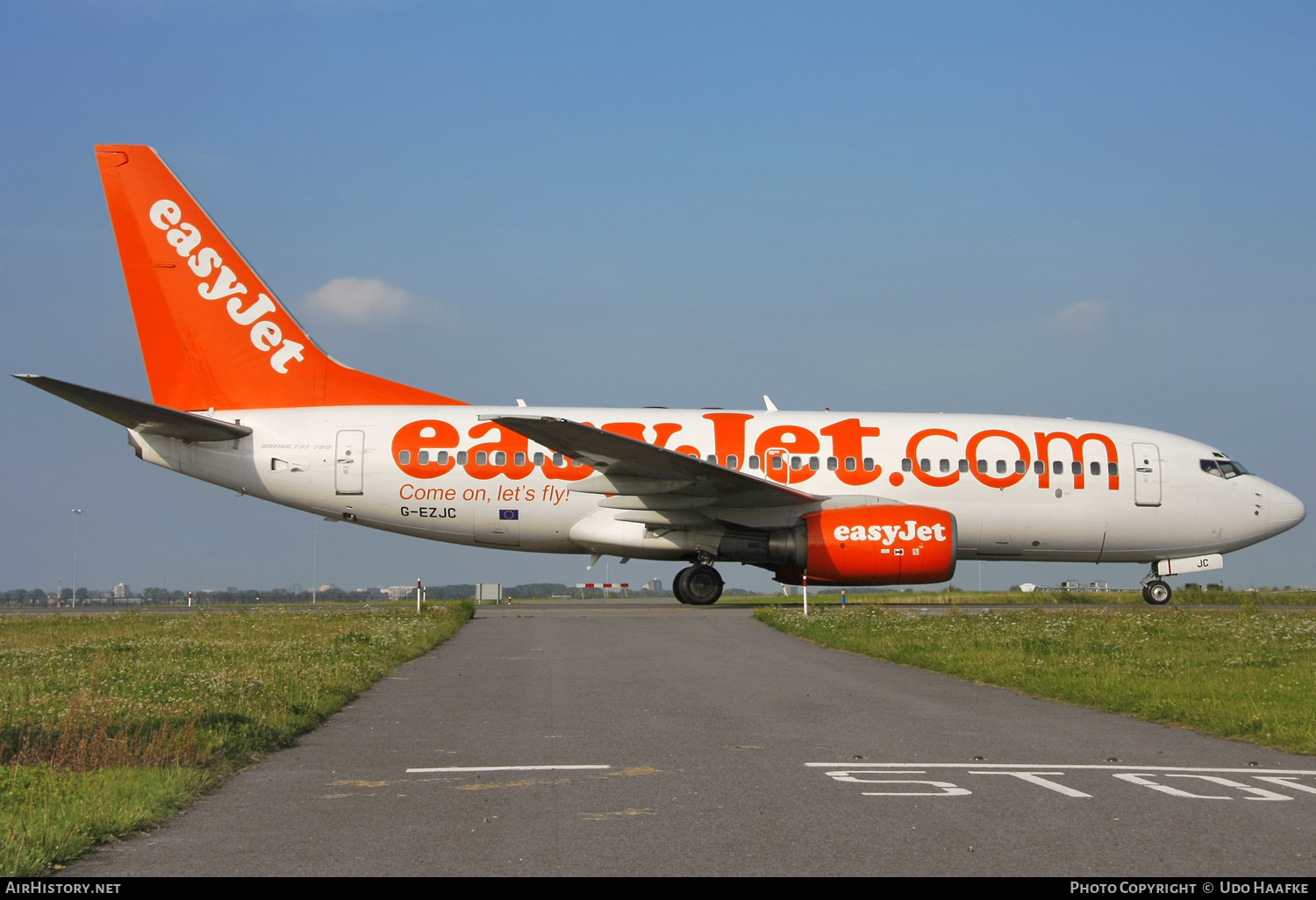 Aircraft Photo of G-EZJC | Boeing 737-73V | EasyJet | AirHistory.net #596098