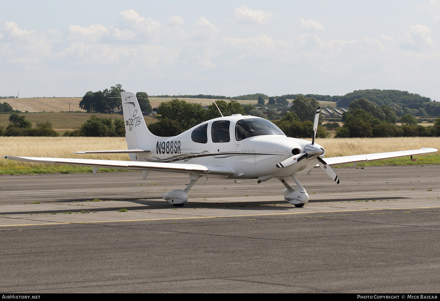 Aircraft Photo of N988SR | Cirrus SR-22 G2-GTS | AirHistory.net #596099