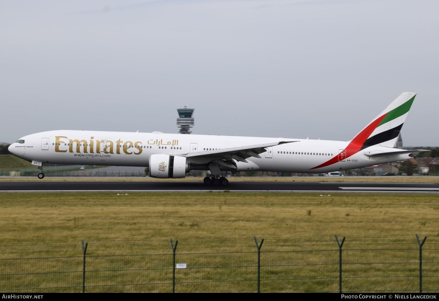 Aircraft Photo of A6-EGC | Boeing 777-31H/ER | Emirates | AirHistory.net #596115