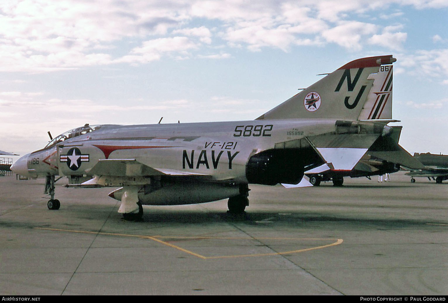 Aircraft Photo of 155892 / 5892 | McDonnell Douglas F-4J Phantom II | USA - Navy | AirHistory.net #596138