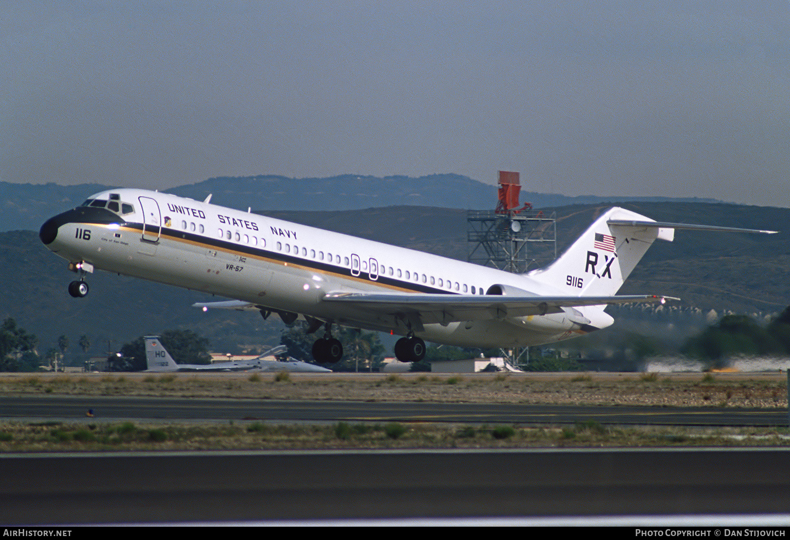 Aircraft Photo of 159116 / 9116 | McDonnell Douglas C-9B Skytrain II | USA - Navy | AirHistory.net #596258