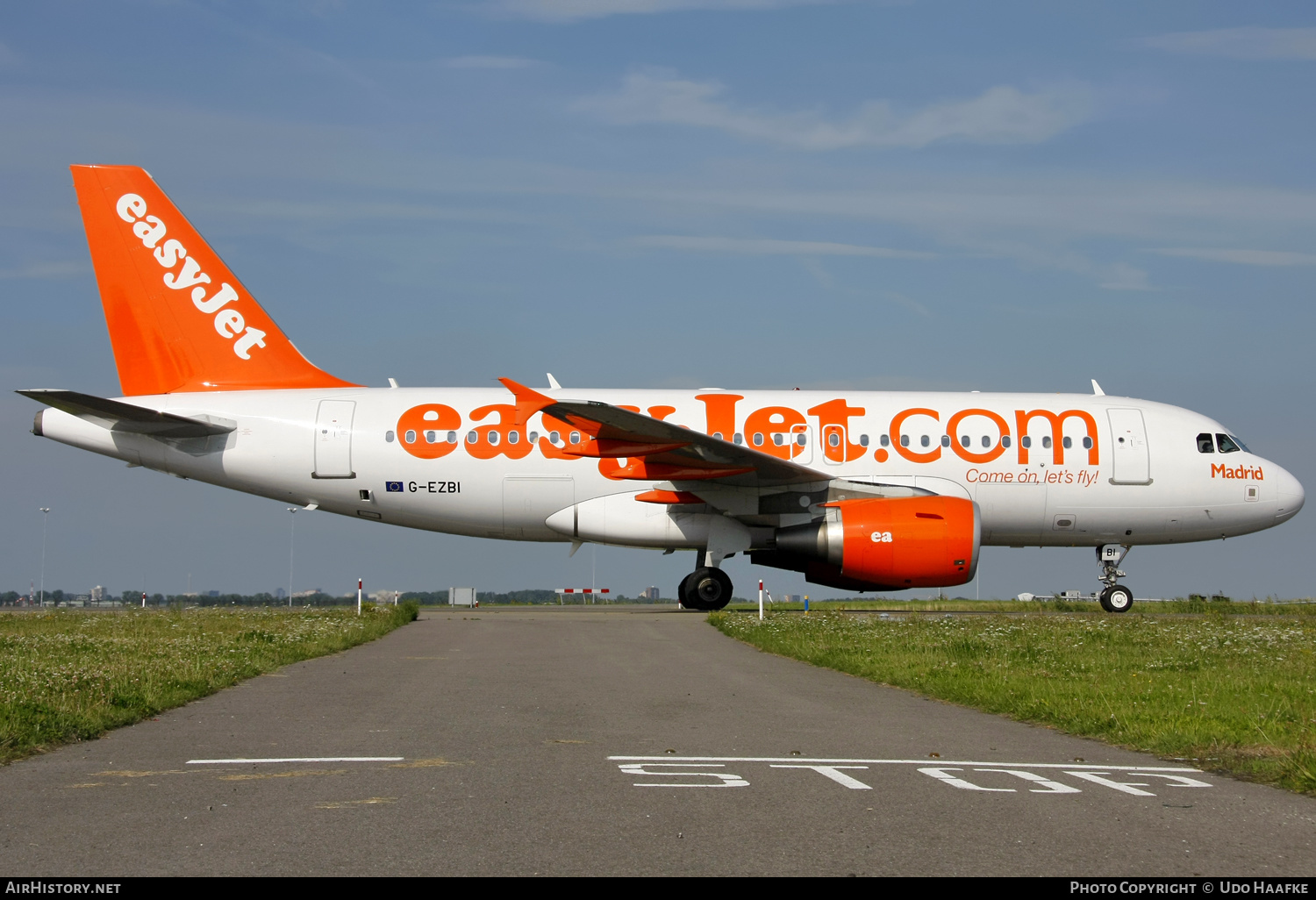 Aircraft Photo of G-EZBI | Airbus A319-111 | EasyJet | AirHistory.net #596420