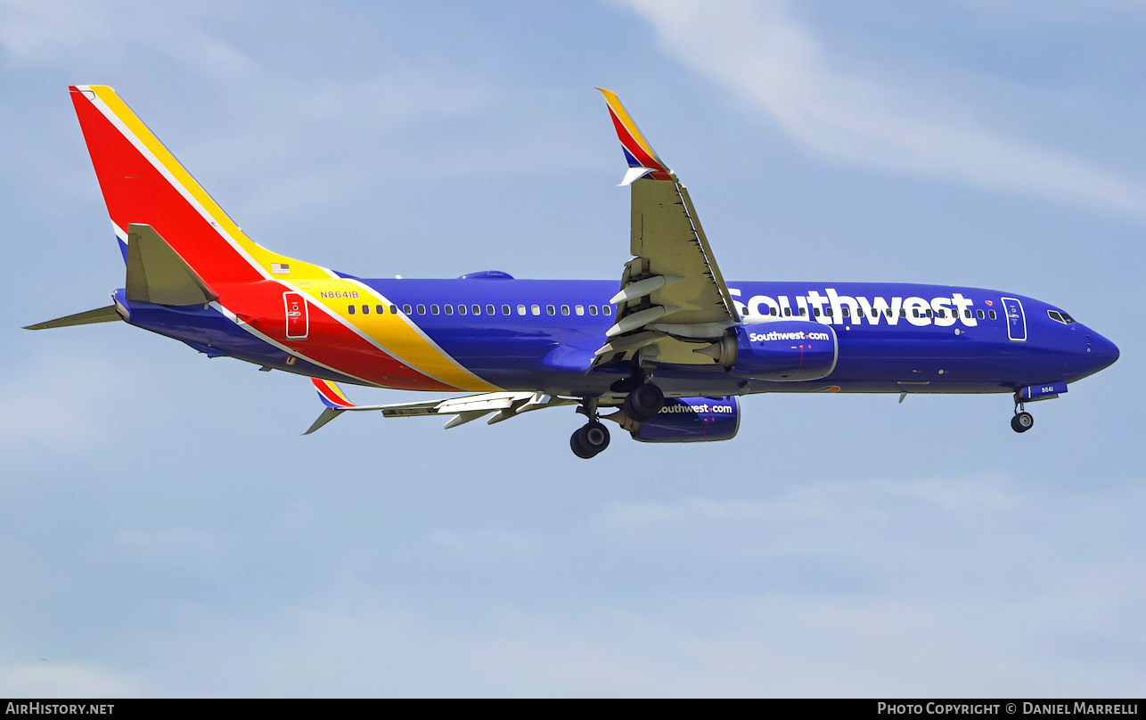 Aircraft Photo of N8641B | Boeing 737-8H4 | Southwest Airlines | AirHistory.net #596457