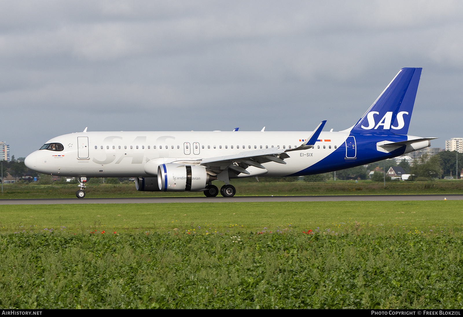 Aircraft Photo of EI-SIX | Airbus A320-251N | Scandinavian Airlines - SAS | AirHistory.net #596458