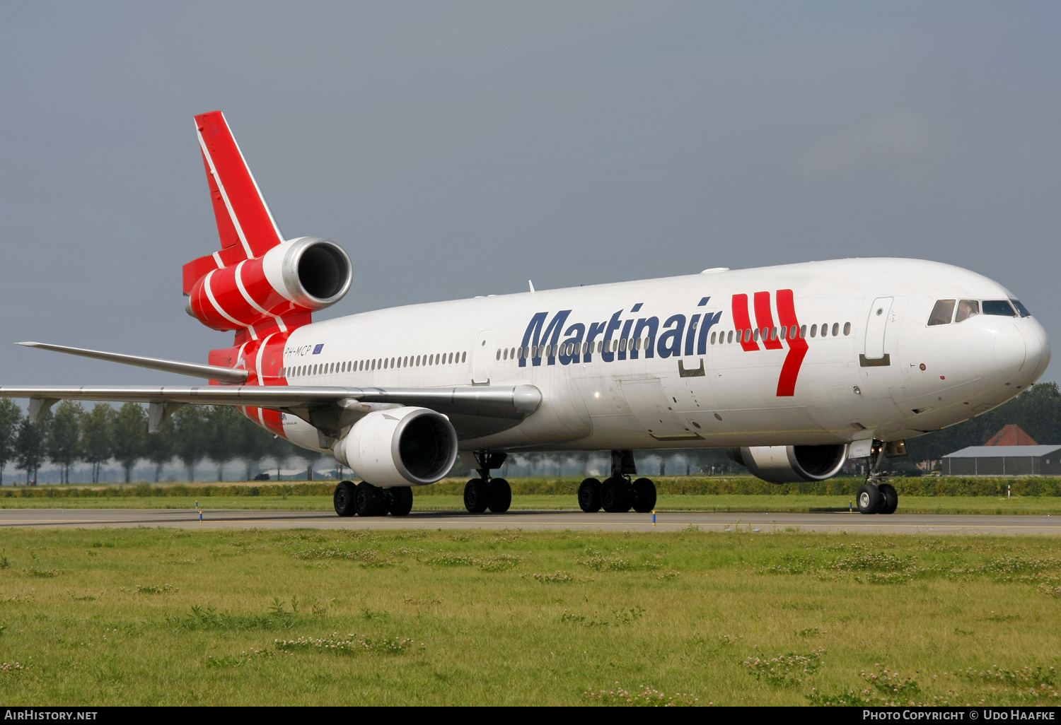 Aircraft Photo of PH-MCP | McDonnell Douglas MD-11CF | Martinair | AirHistory.net #596512