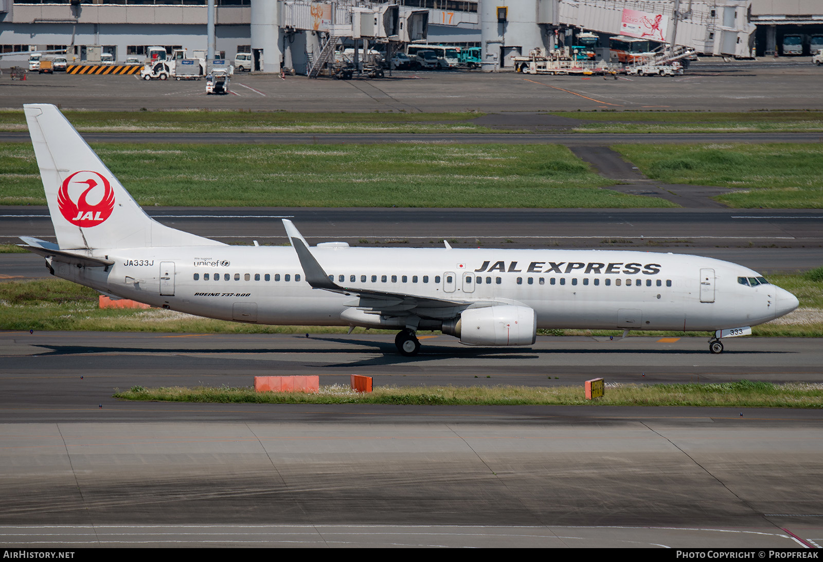 Aircraft Photo of JA333J | Boeing 737-846 | JAL Express - JAL | AirHistory.net #596551